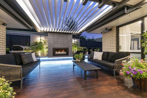 Photo of property in 17 Wautaiti Drive, Riverhead, 0820