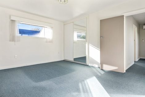 Photo of property in 102 Wairakei Road, Bryndwr, Christchurch, 8052