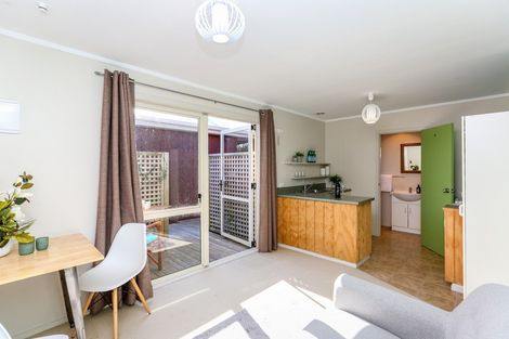 Photo of property in 19 Cumming Street, Okato, 4335