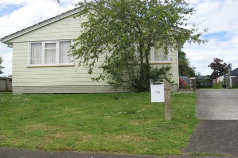 Photo of property in 18 Heyford Close, Mangere, Auckland, 2022