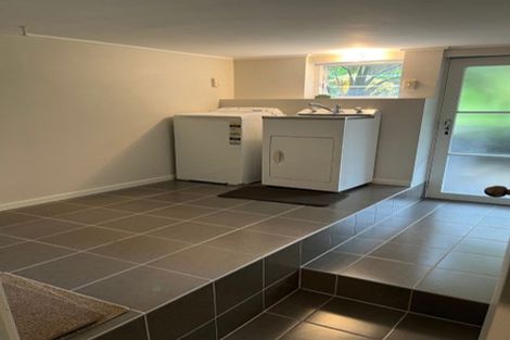 Photo of property in 34 Maori Hut Road, Red Beach, 0932