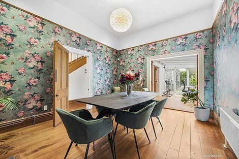 Photo of property in 200 Tinakori Road, Thorndon, Wellington, 6011