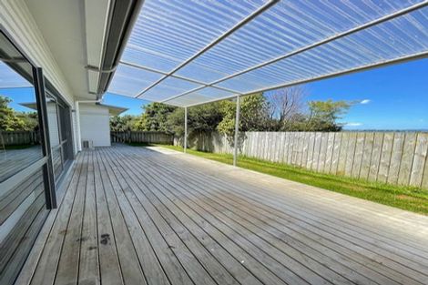 Photo of property in 11 Ngaroma House Drive, Hobsonville, Auckland, 0618