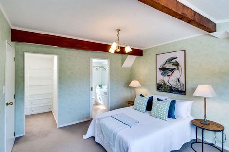 Photo of property in 69a O'dowd Road, Taradale, Napier, 4112