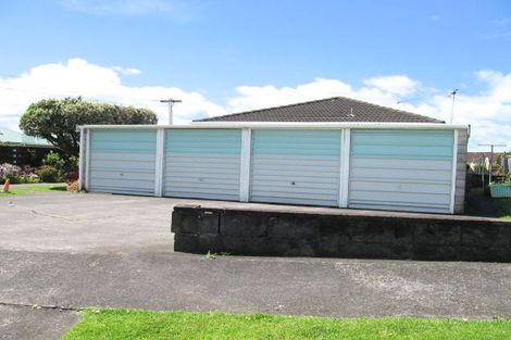 Photo of property in 3/8 Hillcrest Road, Papatoetoe, Auckland, 2025