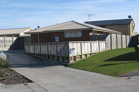 Photo of property in 10b Cumbria Way, Hamilton East, Hamilton, 3216