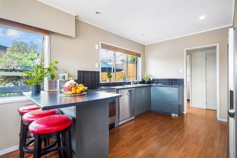 Photo of property in 10 Glendale Drive, Dinsdale, Hamilton, 3204