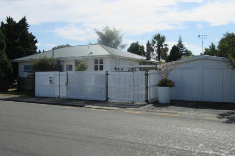 Photo of property in 22 Hughes Street, Waimate, 7924