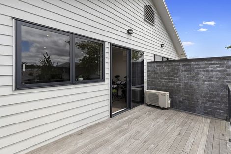 Photo of property in 8/16 Jones Crescent, Melville, Hamilton, 3206