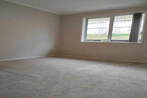 Photo of property in 4 Alloway Street, Westgate, Auckland, 0614