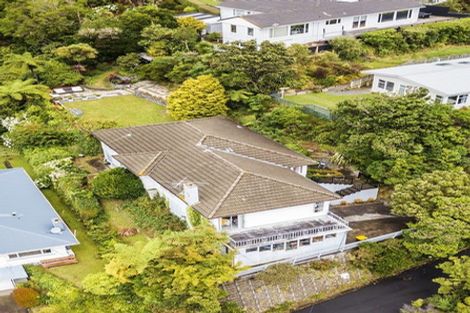 Photo of property in 25 Collier Avenue, Karori, Wellington, 6012