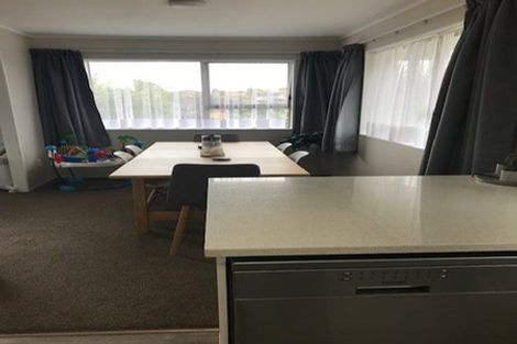 Photo of property in 1/21 Jillteresa Crescent, Half Moon Bay, Auckland, 2012