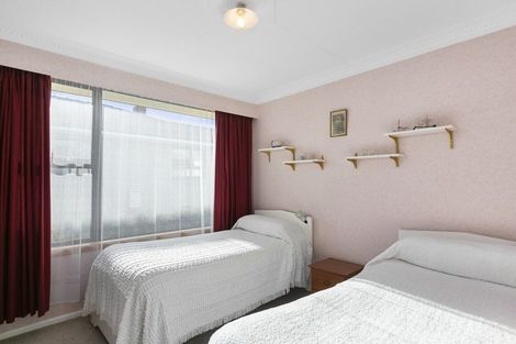 Photo of property in 13 Oxford Street, Holmes Hill, Oamaru, 9401