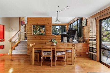 Photo of property in 30 Lastel Place, Shelly Park, Auckland, 2014