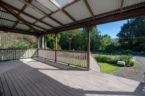 Photo of property in 27 Tongaporutu Road, Ohura, 3926