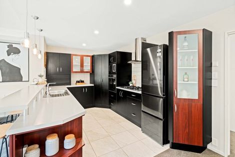 Photo of property in 43 Ernest Gray Place, Halswell, Christchurch, 8025