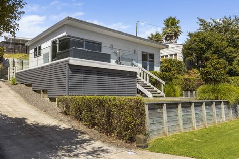 Photo of property in 1a Gordon Street, Glen Avon, New Plymouth, 4312