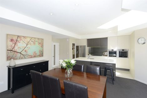 Photo of property in 8 Seagrave Place, Ilam, Christchurch, 8041