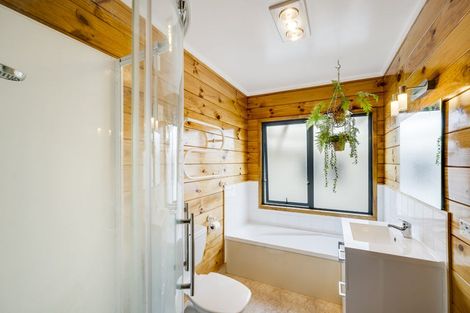 Photo of property in 13 Sheehan Street, Bay View, Napier, 4104