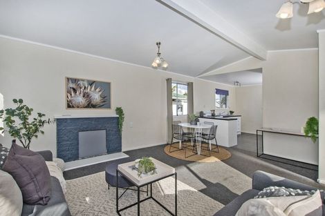 Photo of property in 44 Meadow Park Crescent, Tikipunga, Whangarei, 0112