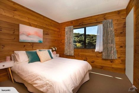 Photo of property in 5 Shackle Lane, Whitby, Porirua, 5024