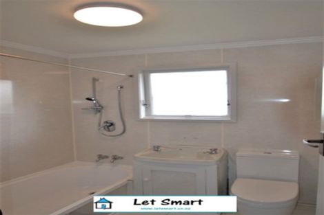 Photo of property in 6 Salmond Street, Halfway Bush, Dunedin, 9010