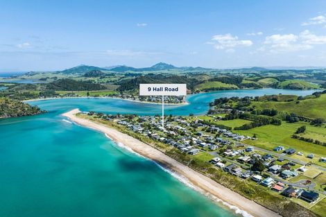 Photo of property in 9 Hall Road, Pataua North, Whangarei, 0175