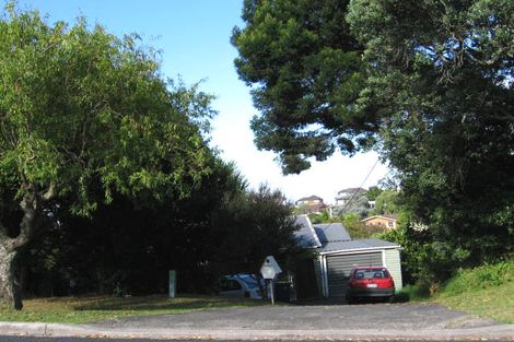 Photo of property in 81 Hebron Road, Waiake, Auckland, 0630