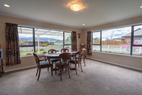 Photo of property in 7 Lawson Burrows Crescent, Te Anau, 9600