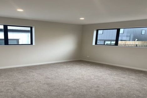 Photo of property in 50 Hellyers Street, Birkdale, Auckland, 0626