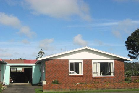 Photo of property in 19a Leslie Street, Waitara, 4320
