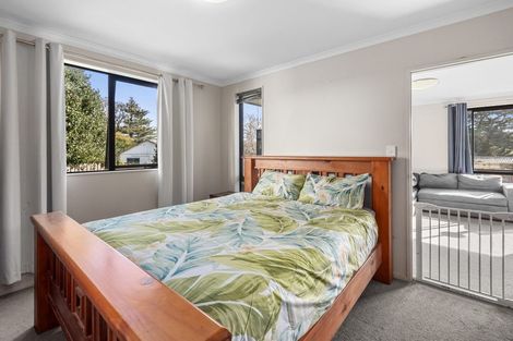 Photo of property in 11 View Street, Maungaturoto, 0520