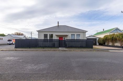 Photo of property in 35 Wesley Street, South Dunedin, Dunedin, 9012