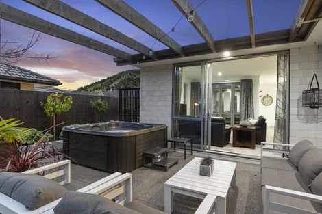 Photo of property in 298 Lakes Boulevard, Pyes Pa, Tauranga, 3112