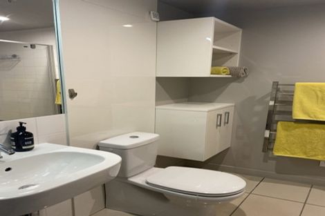 Photo of property in Monument Apartments, 9h/245 Wakefield Street, Te Aro, Wellington, 6011