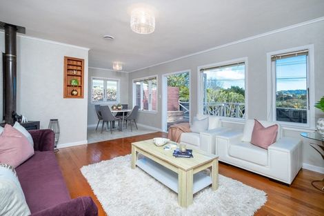 Photo of property in 82 Rosier Road, Glen Eden, Auckland, 0602