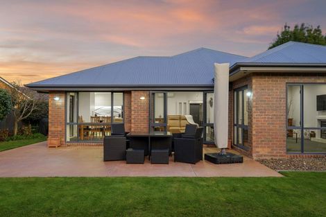 Photo of property in 110 Regent's Park Drive, Casebrook, Christchurch, 8051