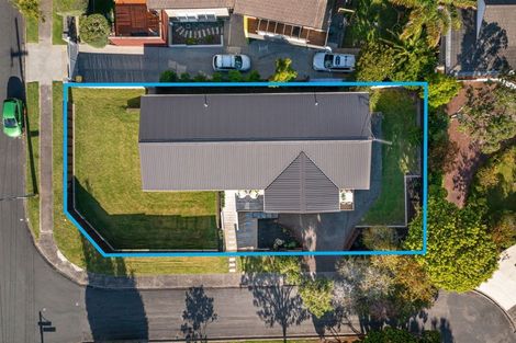 Photo of property in 8 Riviera Place, Hauraki, Auckland, 0622