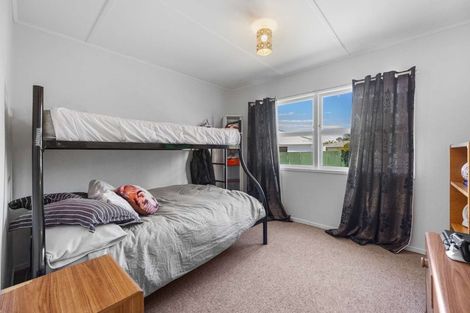 Photo of property in 86 Revans Street, Featherston, 5710
