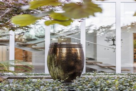 Photo of property in 86 Marine Parade, Mellons Bay, Auckland, 2014