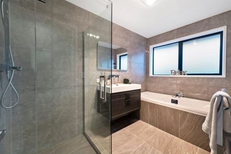 Photo of property in 31 Bronco Drive, Aidanfield, Christchurch, 8025