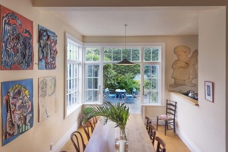 Photo of property in 67 Austin Street, Mount Victoria, Wellington, 6011