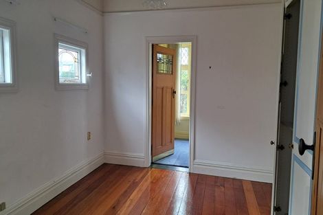 Photo of property in 43 Clissold Street, Merivale, Christchurch, 8014