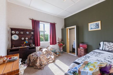 Photo of property in 43 Alma Street, Dannevirke, 4930