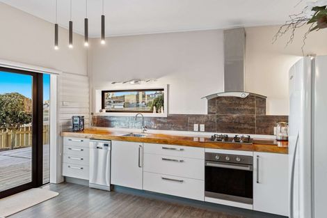 Photo of property in 24 Walker Street, East Gore, Gore, 9710