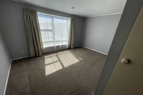 Photo of property in 12 Glamorgan Avenue, Tamatea, Napier, 4112