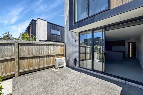 Photo of property in 1/323 Lincoln Road, Addington, Christchurch, 8024