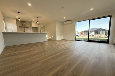 Photo of property in 2 Maple Lane, Rolleston, 7614