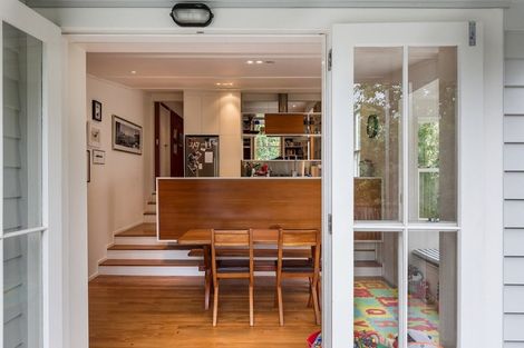 Photo of property in 39 Glenbervie Terrace, Thorndon, Wellington, 6011