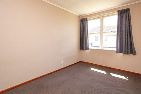 Photo of property in 10 Thames Street, Roslyn, Palmerston North, 4414
